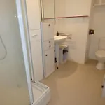 A Avec Balcon Et Animaux Acceptes - Fr-1-540-325